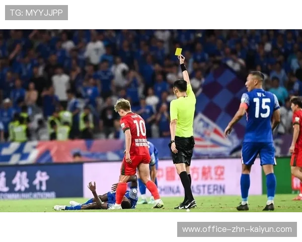 VAR判罚引争议,裁判吹罚标准再遭热议,var裁判有几个